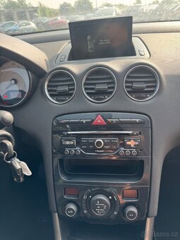 Díly z tohoto vozu Peugwot 308sw 1.6VTi 5FS - 8