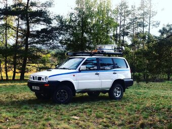 Nissan terrano 2.7td - 8