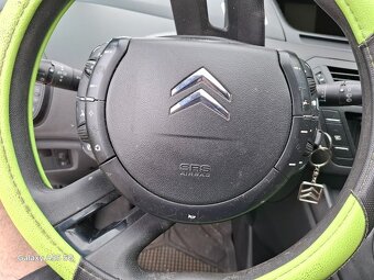 Citroën C4 Picasso - 8