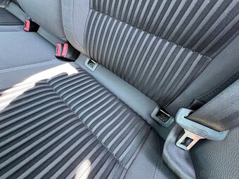 Volkswagen Golf V 2.0TDI 103KW - 8