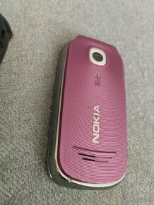 Nokia 7230 retro mobilní telefon - 8