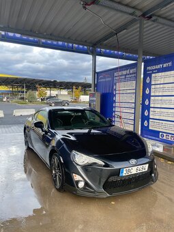 Toyota GT86 – manuál – krásný stav – dovoz Švédsko - 8