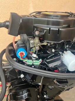 Zanovni lodni motor Mercury EFI 15hp 4t - 8