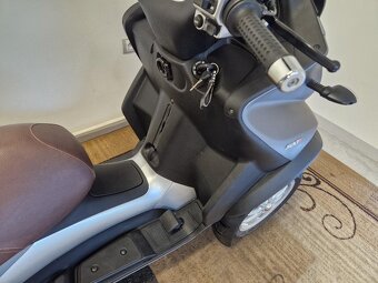 Piaggio MP3 500 LT 2/13 řidič. skup. B - 8