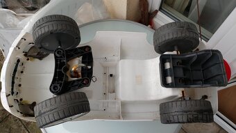 Dětské odrážedlo Mercedes SLS AMG, používané, plně funkční - 8
