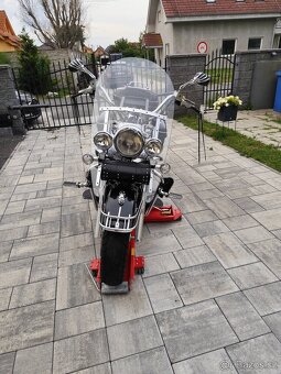 Suzuki Intruder VL 1500LC - 8