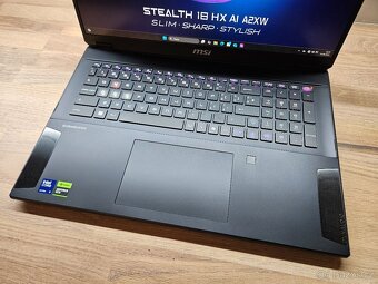 18" MSI STEALTH 18 HX_U9-275HX_32GB_2TB_RTX 5070 Ti 12GB - 8