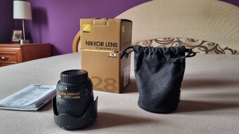 Nikon D 7100 set + Nikon Nikkor - 8