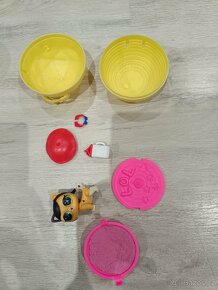 MGA LOL Surprise Pets series_růžová a žlutá koule - 8