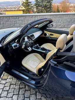 BMW Z4 2.5si - 8