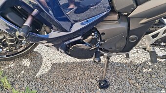 SUZUKI GSX 1250 FA - 8