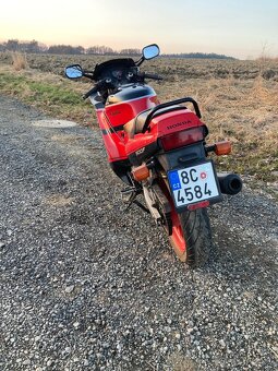 Honda CBR 500 F - 8