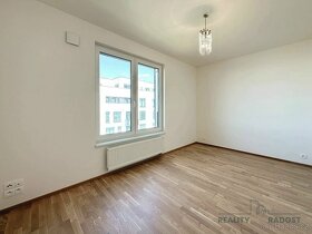Prodej nového bytu 2+kk 57,8 m2 v Praze 9 – Hloubětín, s bal - 8