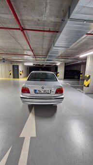 Bmw e39 121t km - 8