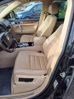 Volkswagen Touareg 3.0 TDI V6 176kW ČR WEBASTO - 8