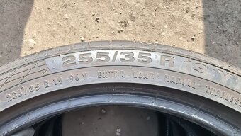 Letní pneu 255/35/19 Dunlop - 8