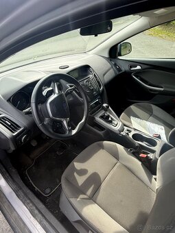 Ford Focus - 8