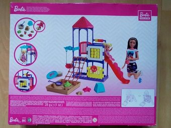 Mattel Barbie chůva Skipper (sestřička) na hřišti herní set - 8