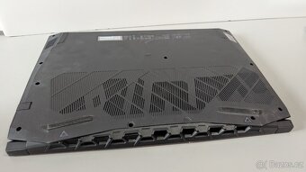 Acer Nitro AN517-51, INTEL i5, 32GB, 1.5TB SSD NVIDA RTX2060 - 8