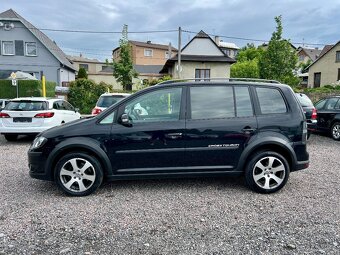 VW Touran Cross 1.4 TSI 125 kW DSG Servis,Stav - 8