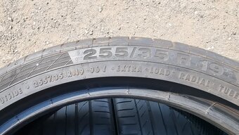 Letní pneumatiky 255/35/19 Continental Run Flat - 8