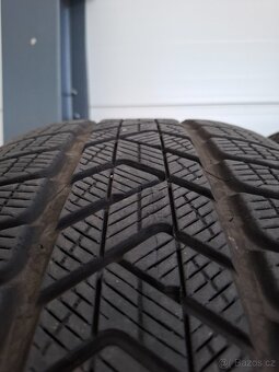 275/40 R22 + 315/35 R22 zimní sada - 8