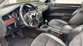 Škoda superb kombi 2,0tdi - 103kw,  r.v. 20215 - havarovaný - 8