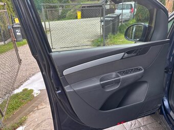 Volkswagen Sharan 2.0 tdi 130 kw ,7 mist.Tažné zařízení - 8