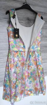 Elegantní květinové šaty – nové s visačkou (velikost 38) - 8