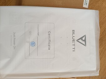 Nabíjecí stanice Bluetti Handsfree 2 s batohem - 8