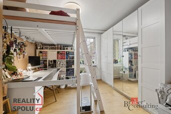 Převod dr. podílu, byty/3+1, 73 m2, U Splavu 2870/4, 69002 B - 8