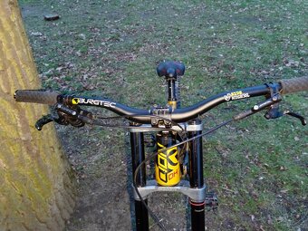 Kellys Noid 90 - 8