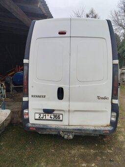 Renault Trafic,1.9.   74 KW - 8