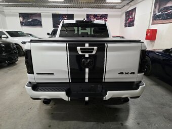 Dodge Ram 1500, 4x4, 5,7 HEMI, Off-Road 2019 - 8