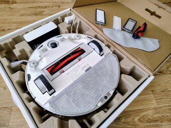 Robotický vysavač Xiaomi Mi Robot Vacuum Mop Essential - 8