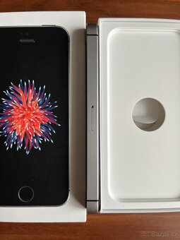 iPhone SE 2016 - 64GB - 8