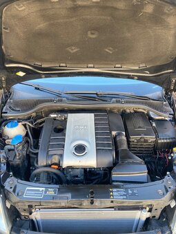 Škoda Octavia 2 RS 2.0 TFSI - 8