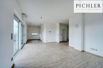 Prodej, rodinný dům 4+kk, pozemek 628m2, Tlučná u Plzně - 8