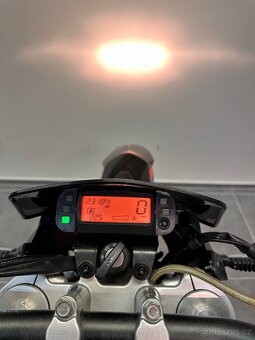 Aprilia SX 125 - 8