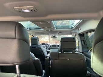 Pronájem Toyota PROACE VIP verso 7 míst - 8