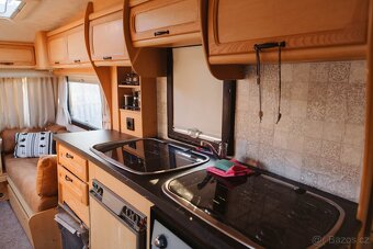 Karavan Elddis Odyssey - 8