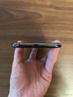 iPhone XS Max (256gb, baterie: 76%) - 8