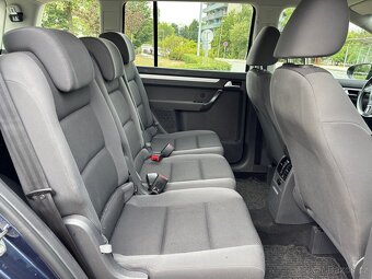 VW TOURAN 139najeto / DSG / 7MÍST - 8