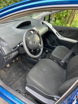 Toyota Yaris 1,3 VVT-i 64 KW r.v. 2006 - 8