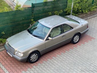 Mercedes Benz w124 E320 coupe - 8