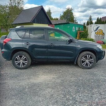Toyota RAV4,2.2D-4D,100KW,4x4, r.v.11/2008 - 8