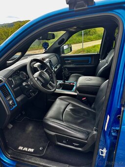 Dodge RAM 1500 Sport 5,7L V8 - 8