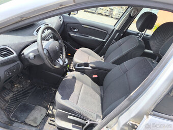Renault Megane Scenic veškeré náhradní díly z vozu - 8