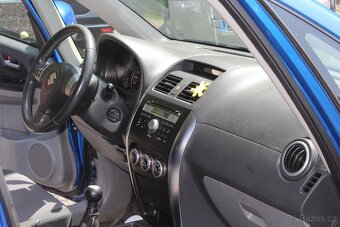 Suzuki SX4 - 8