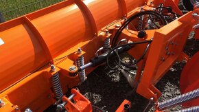 Sněhová radlice rovná řada PRO 2,2-3,3m SHP-SG ZIMNÍ AKCE - 8